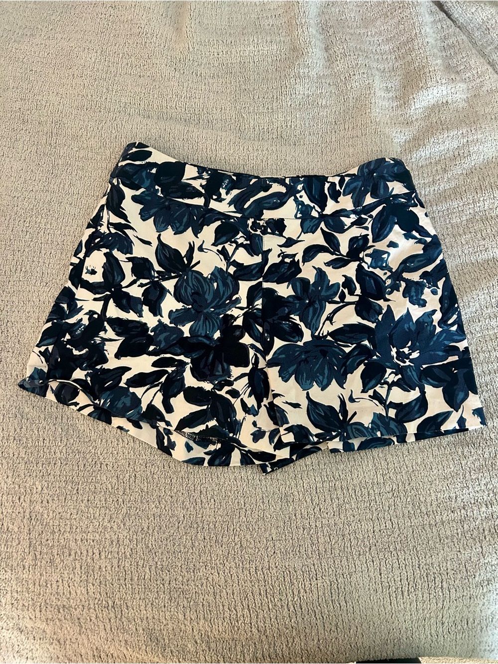 Margaret M White Shorts with Navy Floral Print